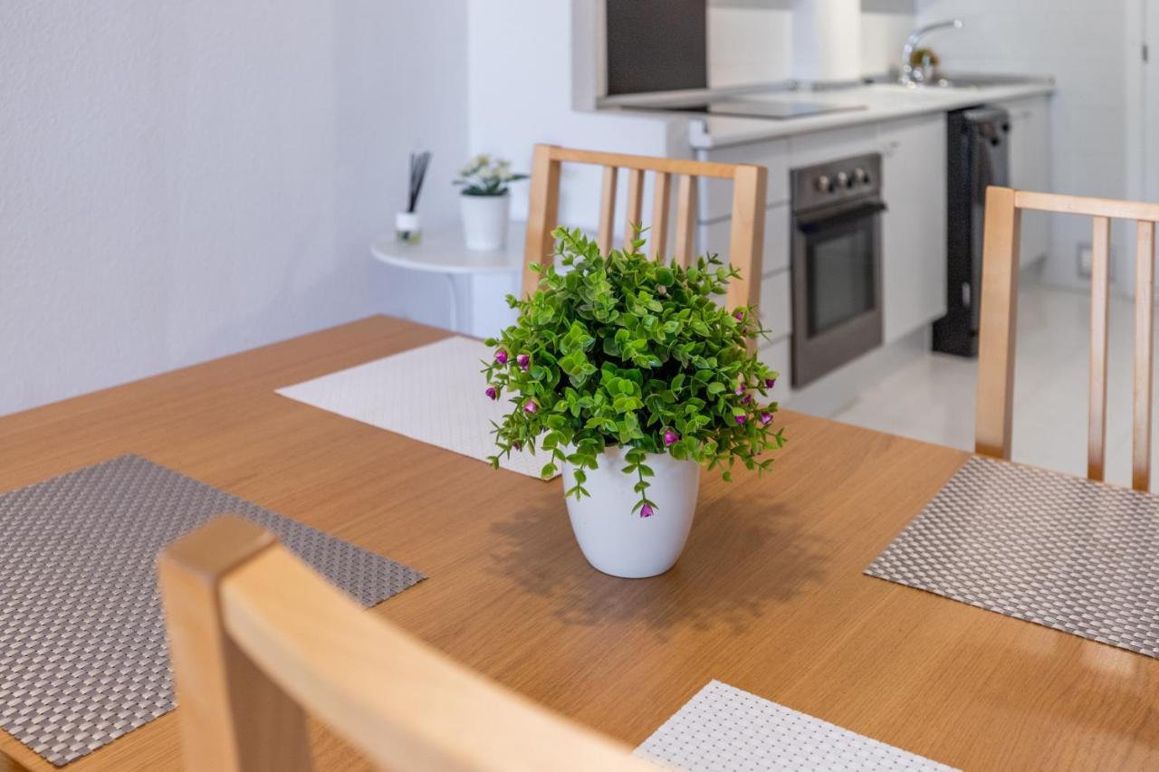 Simplicity Luxury Apartment Альтеа Экстерьер фото